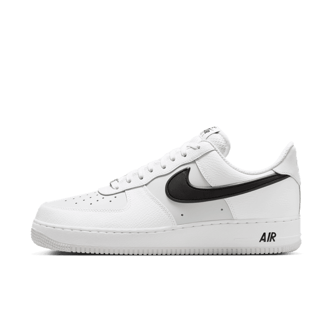 Nike Air Force 1 '07 LV8
