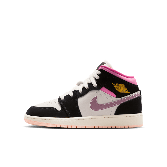 Nike Air Jordan 1 Mid SE Older Kids'