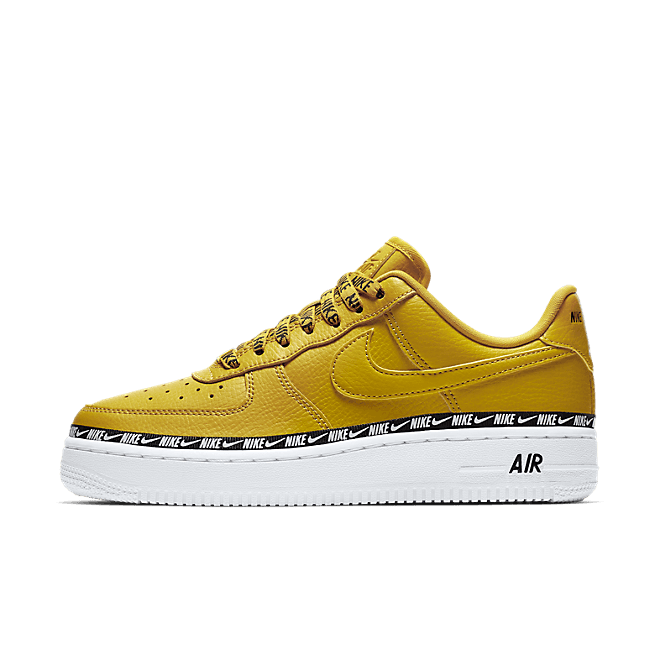 Nike Air Force 1'07 SE Premium Overbranded 
