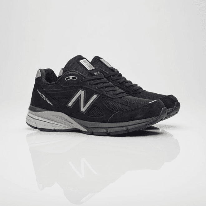 New Balance W990