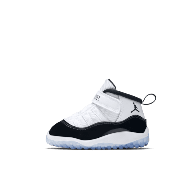 Air Jordan 11 Retro 'Concord'