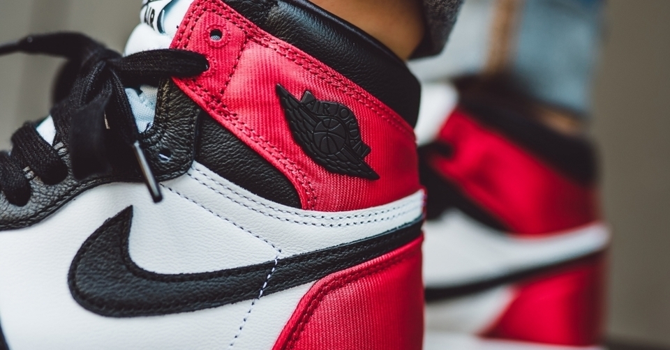 Air Jordan 1 Satin 'Black Toe' Release Reminder