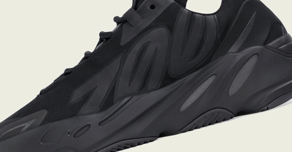Release Reminder: Der neue adidas Yeezy Boost 700 MNVN 'Black'