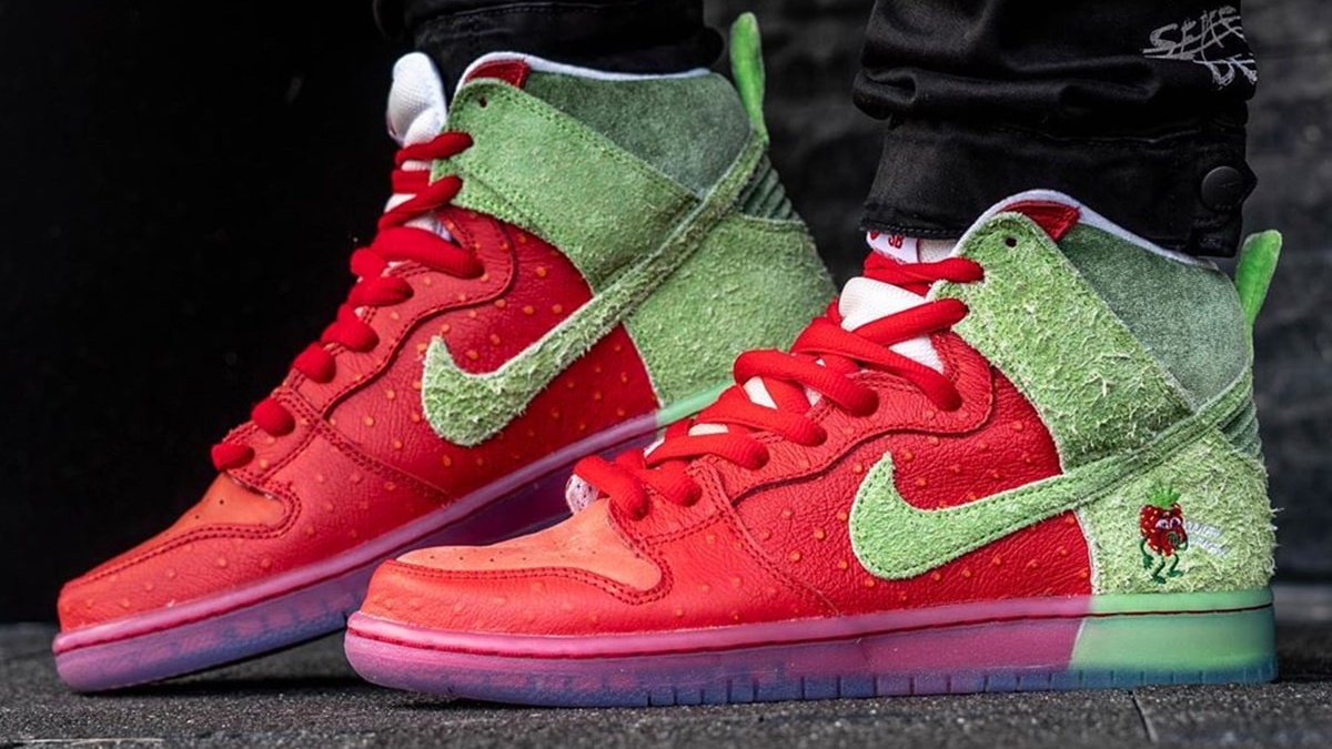 Newsfeed 🔔 Nike SB Dunk High 'Strawberry Cough' - hat das Warten ein Ende?