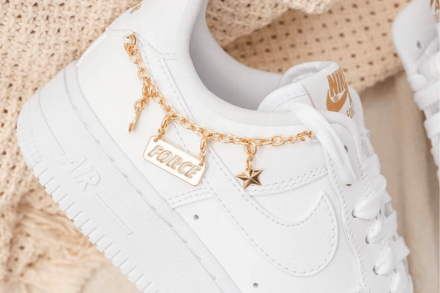 Release Reminder: Nike WMNS Air Force 1 ’07 LX ‘Lucky Charms’