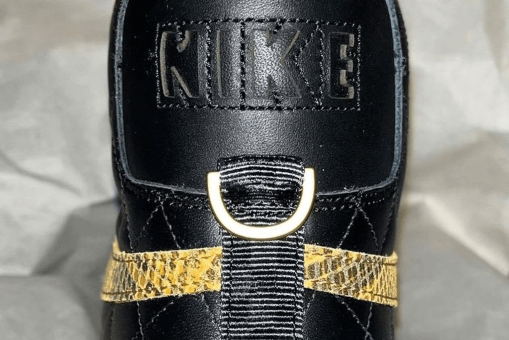 Der Supreme x Nike SB Blazer 'Black' feiert Comeback