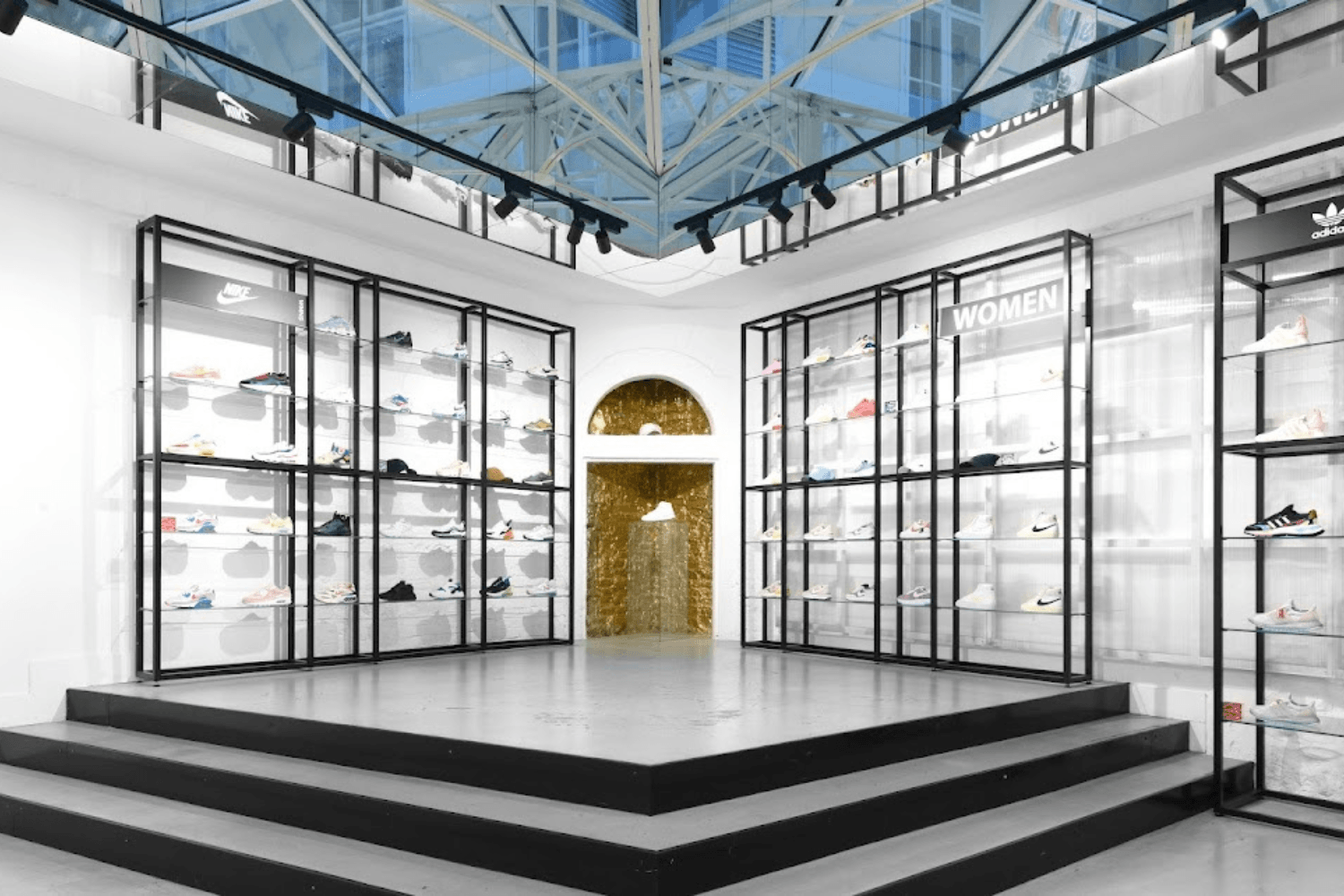 Sneaker Shopping City Guide: 10 angesagte Sneaker Shops in Budapest
