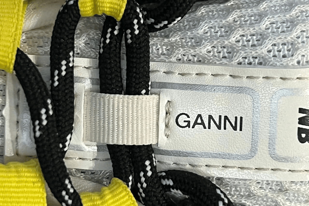 new balance Ganni