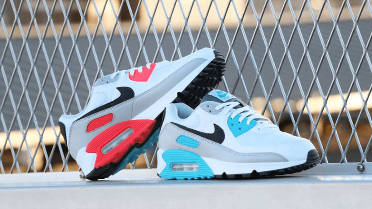 Out now! Nike Air Max 90 'Chlorine Blue'