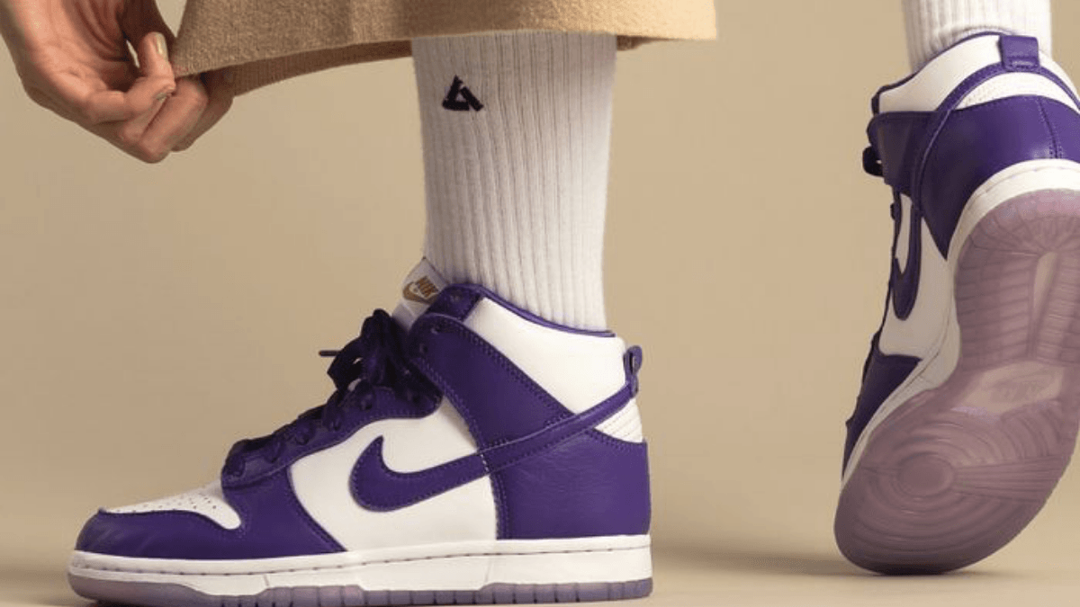 Nike Dunk High SP WMNS 'Varsity Purple' - Up Next in the year of Dunks