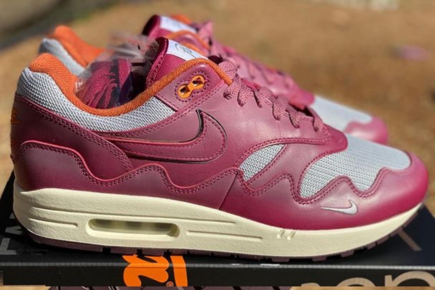 Check out the Patta x The Wave Air Max 1 'Maroon'