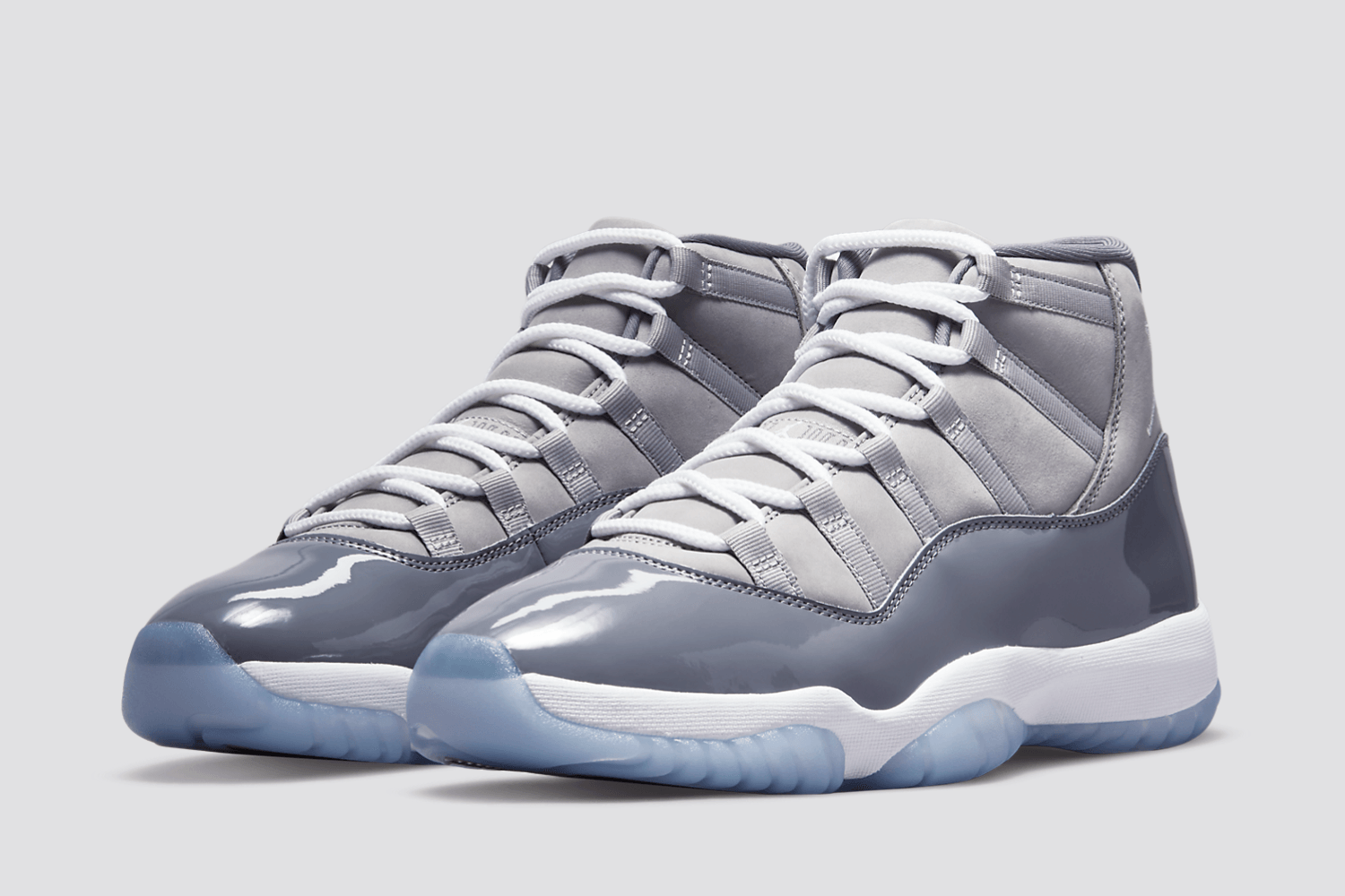 Official pictures of the Air Jordan 11 'Cool Grey