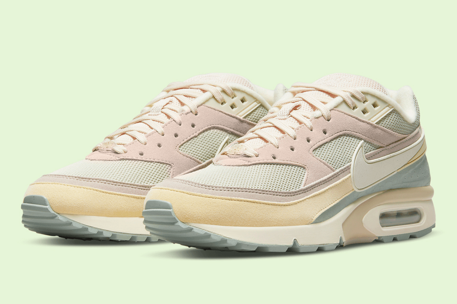 Official images of the Nike Air Max BW 'Light Stone'