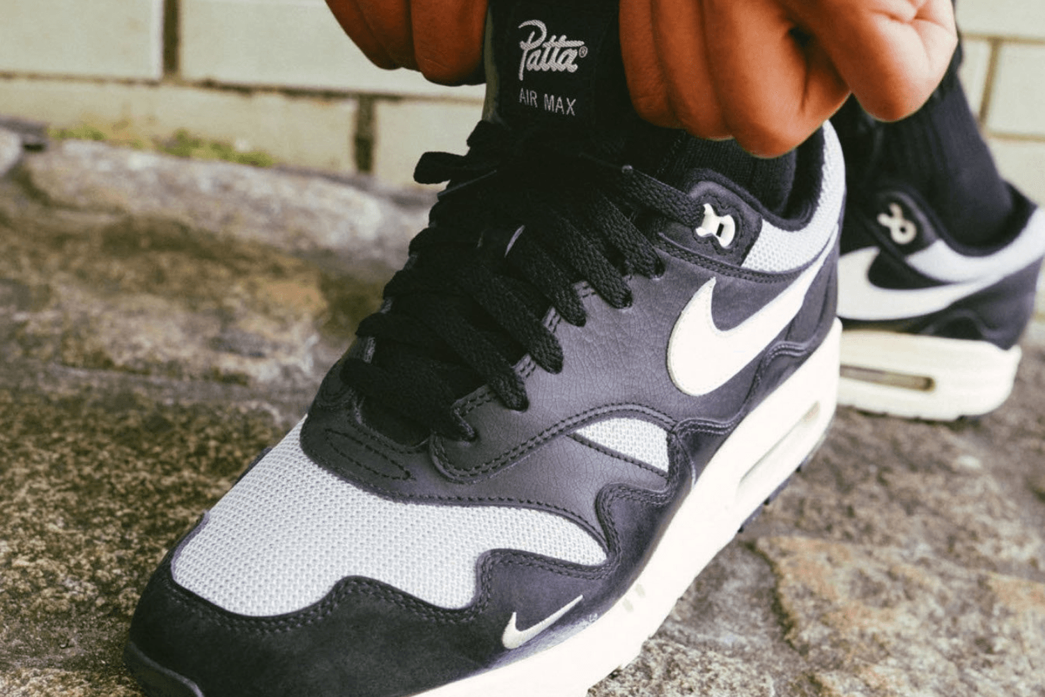 The Patta x Nike Air Max 1 'Black' - The Wave has a release date