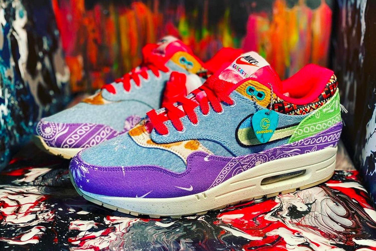 Concepts x Nike Air Max 1 comes with two colorways