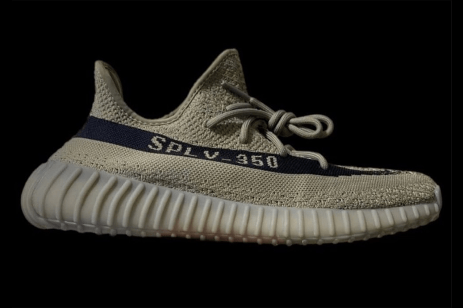 The adidas Yeezy Boost 350 V2 'Granite' will be released
