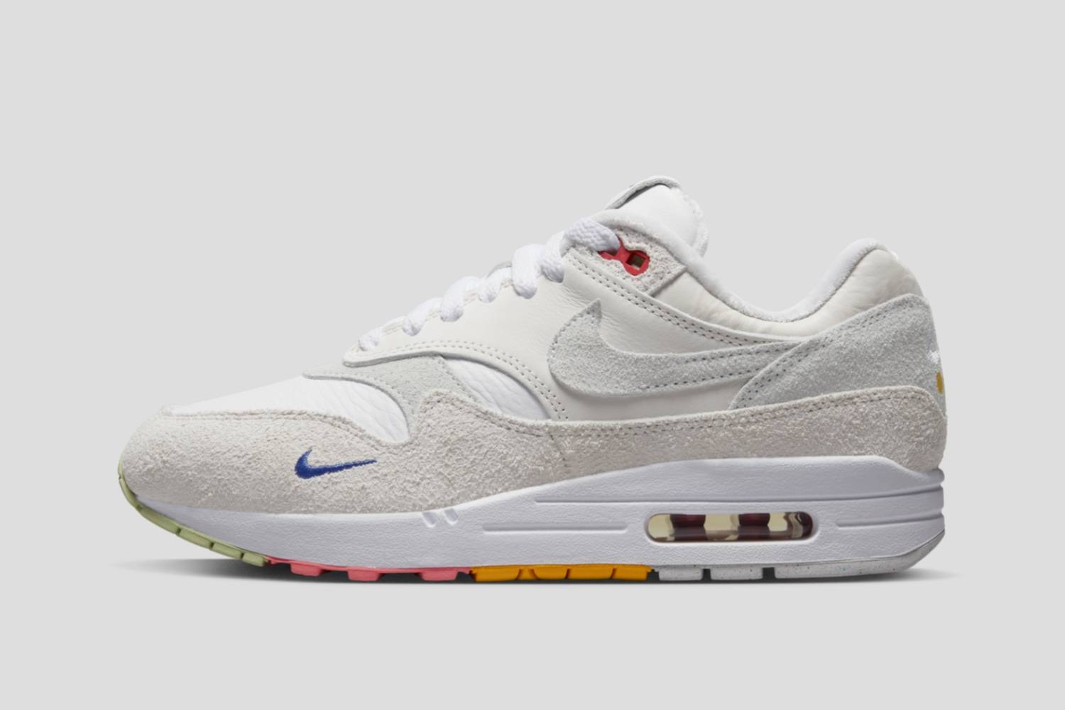 Nike arrives with an Air Max 1 'Neutral Grey' colorway