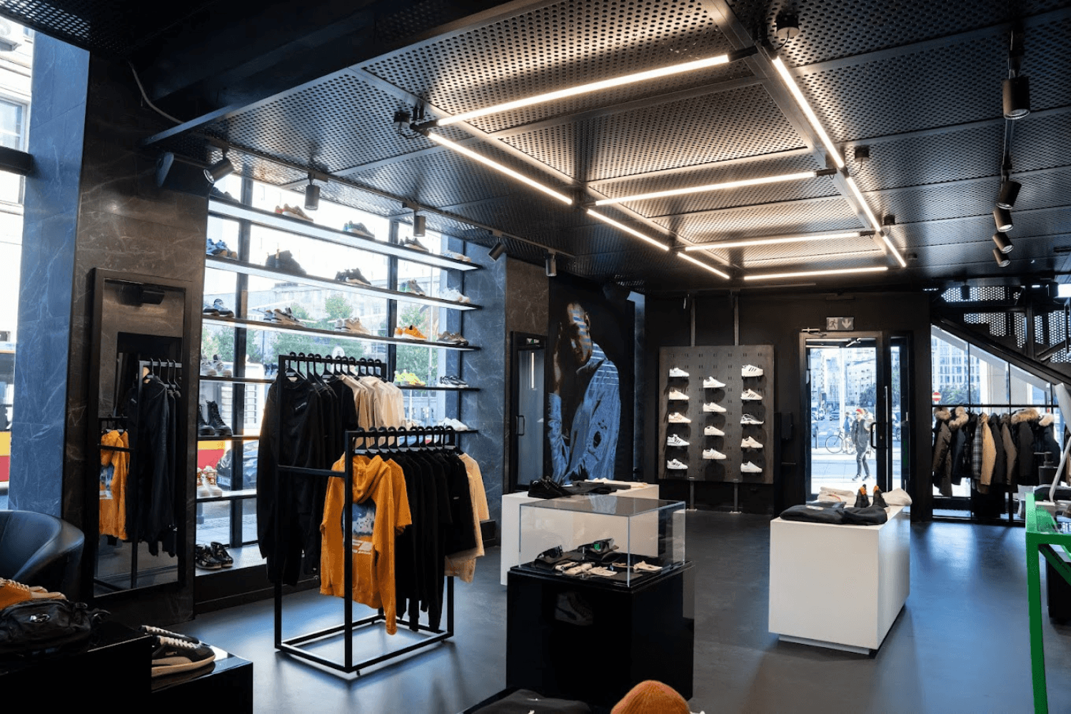 Sneaker Shopping Guide: The 11 Best Sneaker Shops in Warsaw
