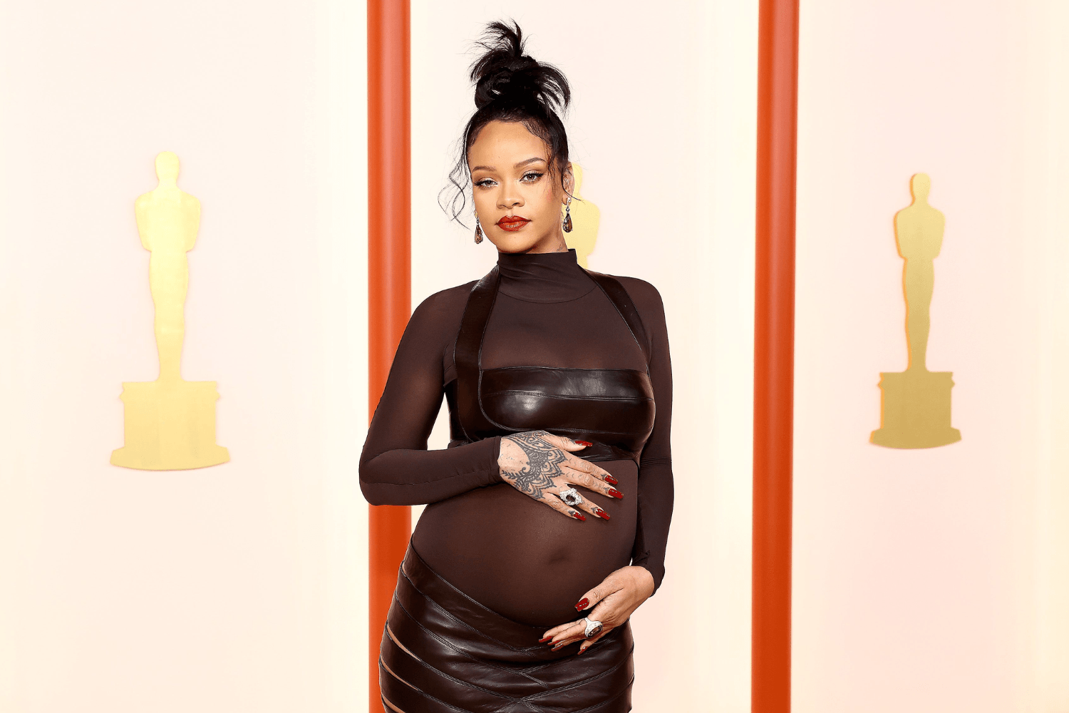 Remarkable looks and Rihanna's baby bump at the Oscars 2023 - recap
