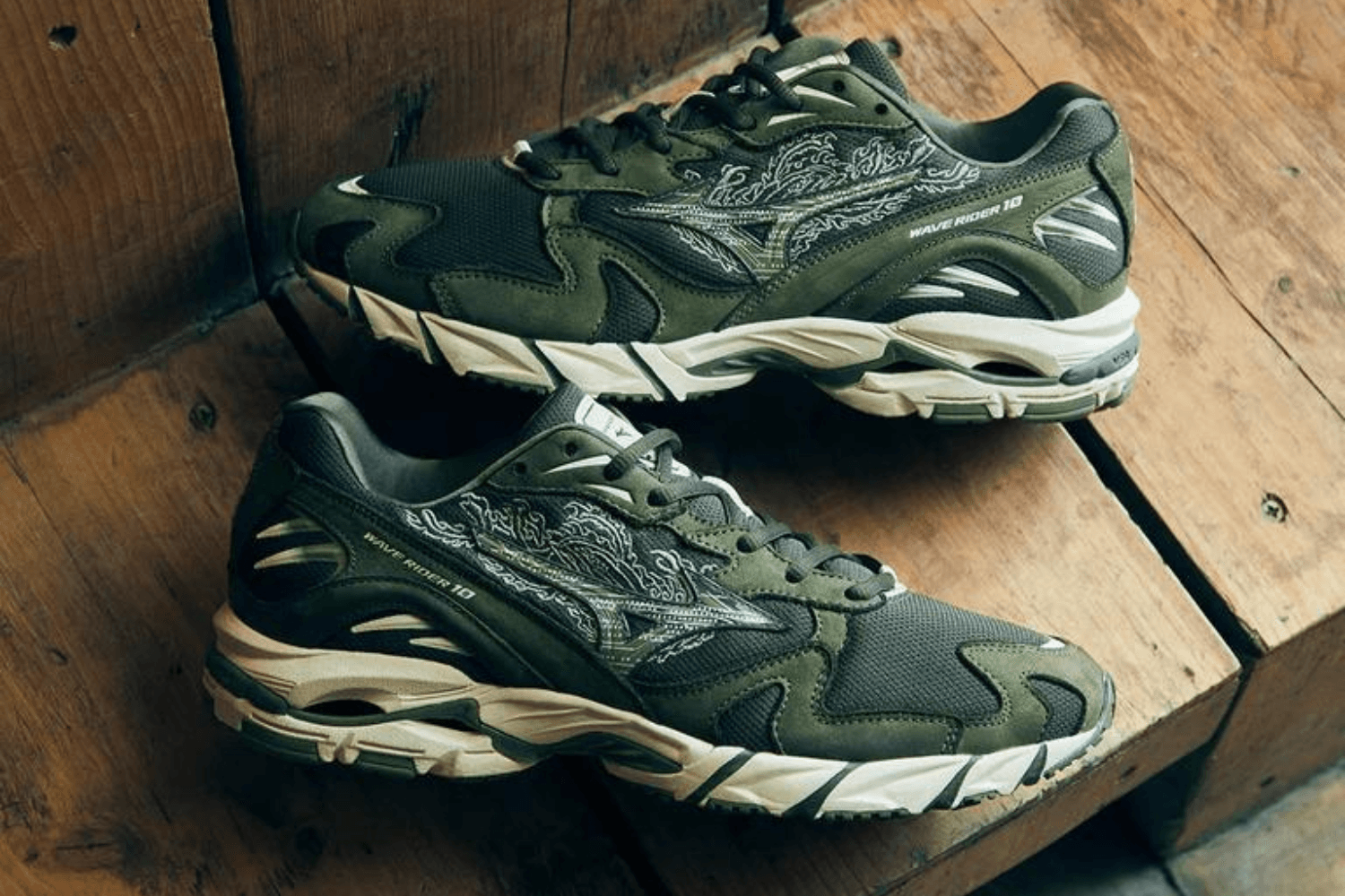 Know your size: Mizuno sizing guide