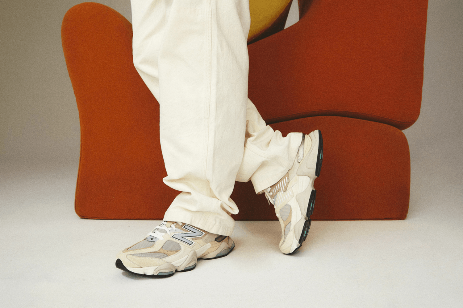 How to style the New Balance 90/60
