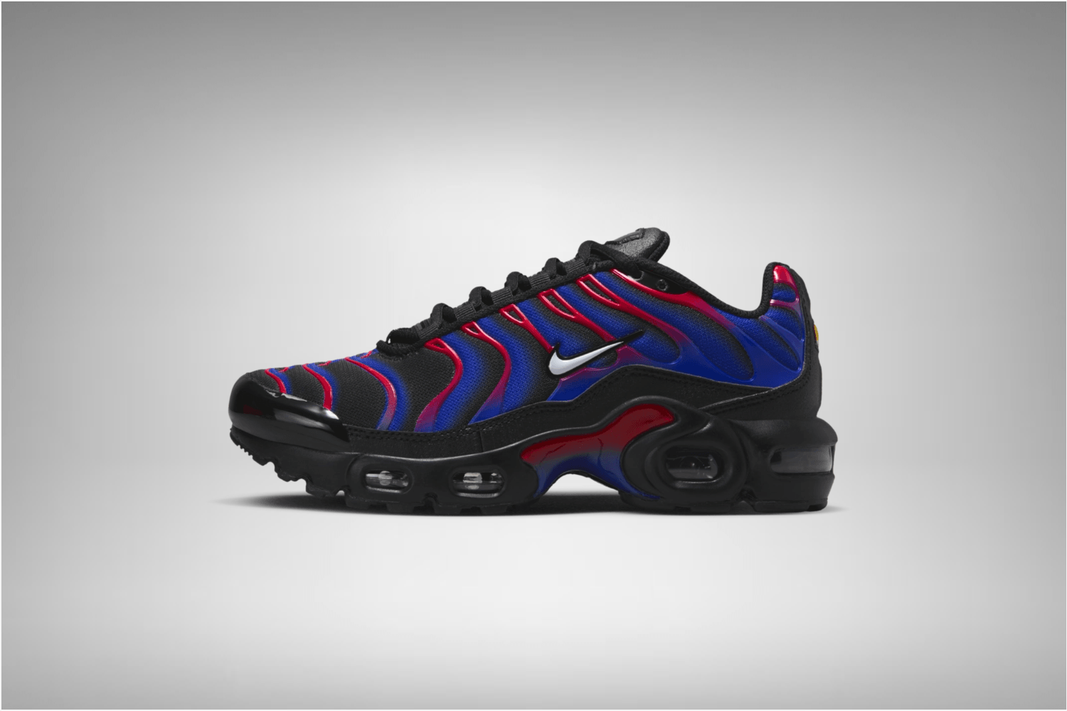 Nike Air Max Plus GS gets a SpiderMan colorway