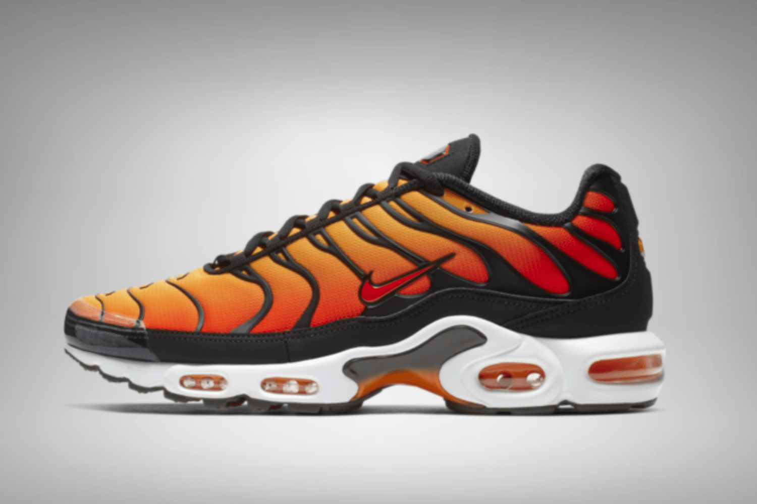 Nike reintroduces the Air Max Plus 'Sunset' in 2024