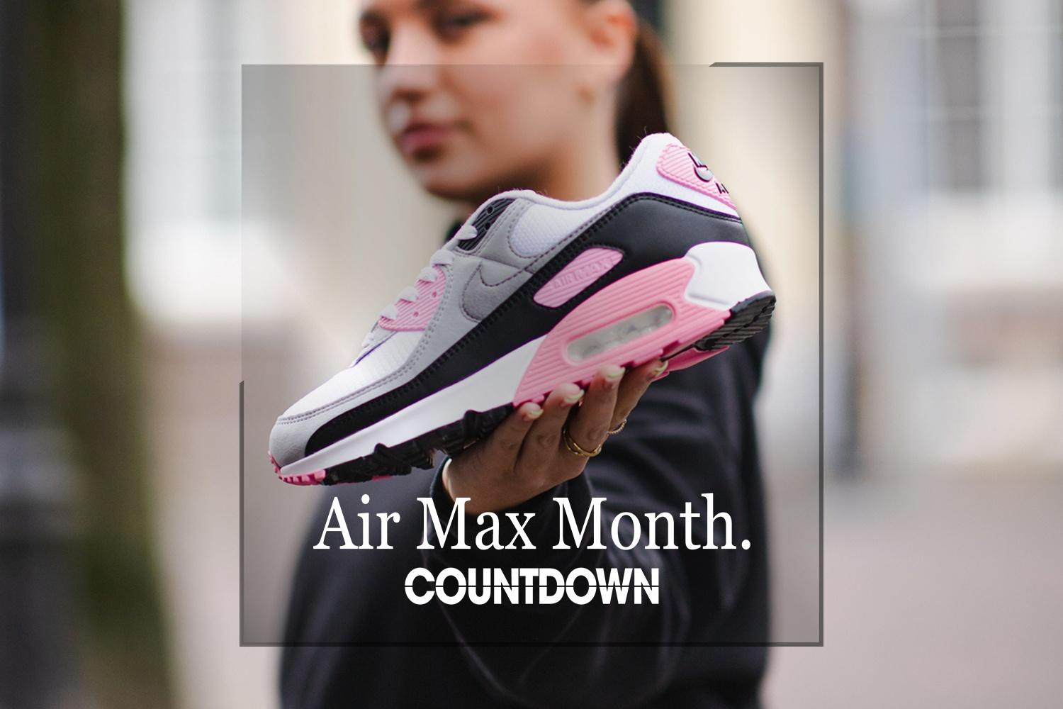 Sneakerjagers Countdown to Air Max Month - Nike Air Max 90 OG WMNS 'Rose'