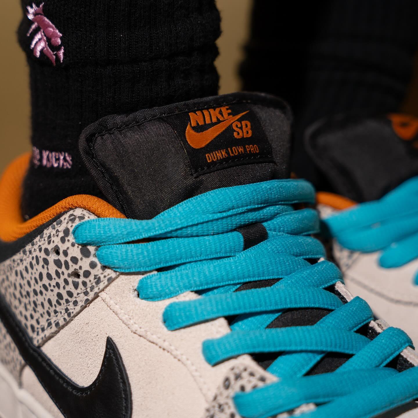 Nike SB Dunk Low Safari 'Olympics' laces and logo