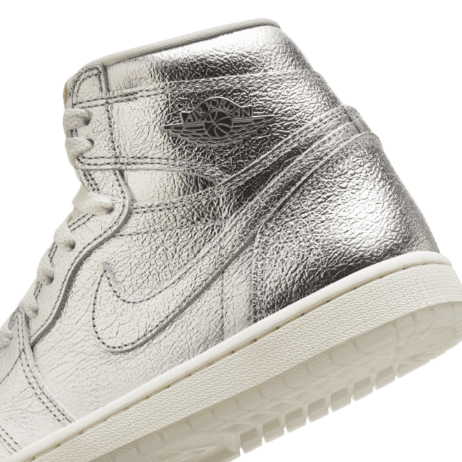 Nike Air Jordan 1 High OG 'Chrome' Swoosh