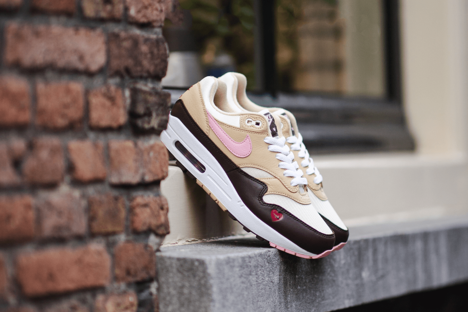 The Nike Air Max 1 WMNS 'Valentine's Day' gets a restock