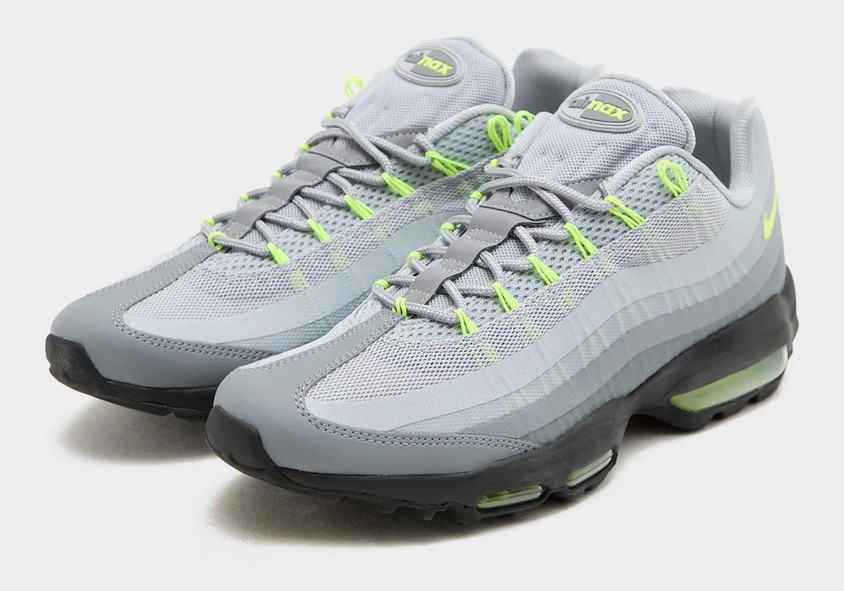 Nike Air Max 95 Neon