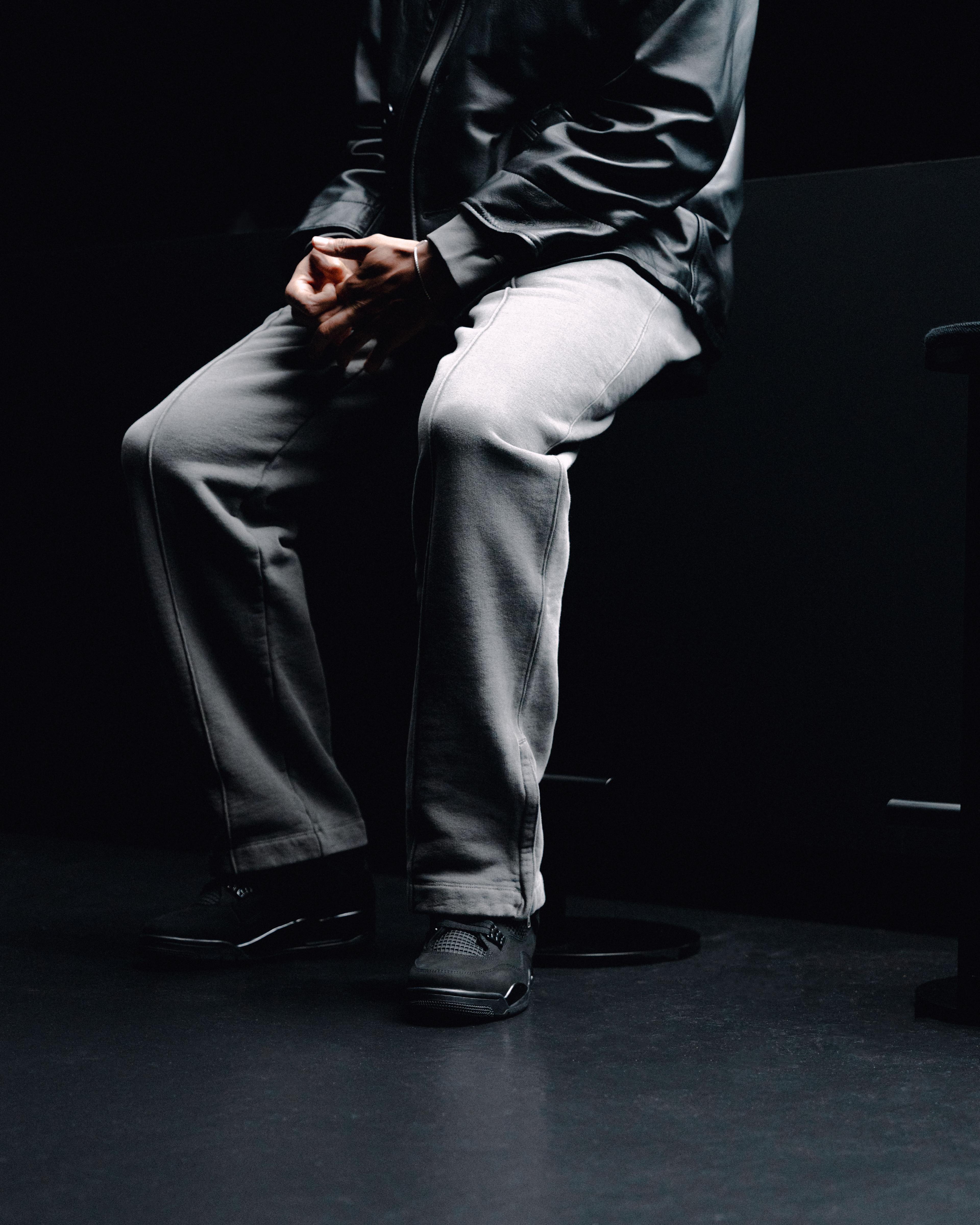 Jamal Musiala Air Jordan 4 Black Cat solebox