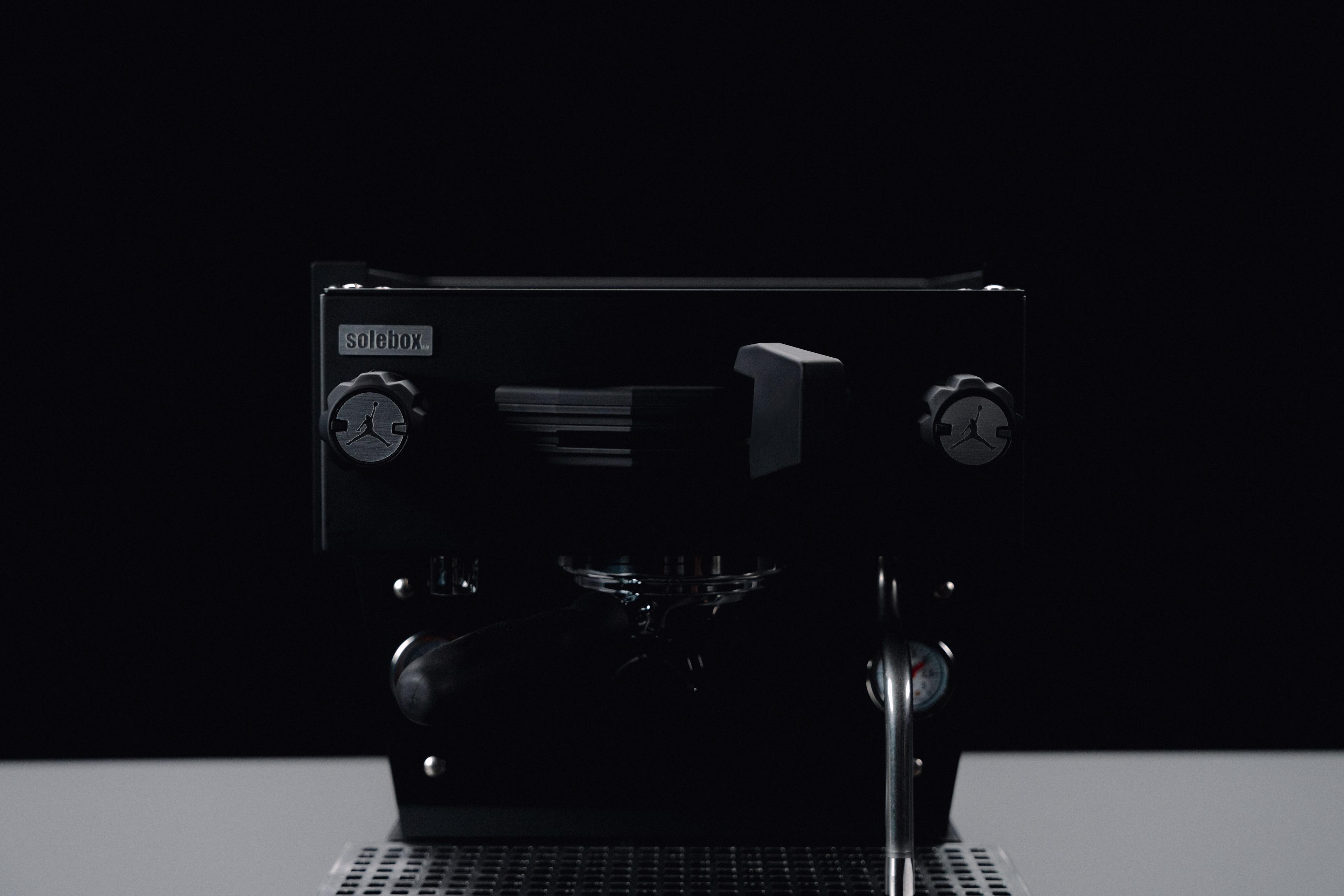 Jamal Musiala Air Jordan 4 Black Cat solebox