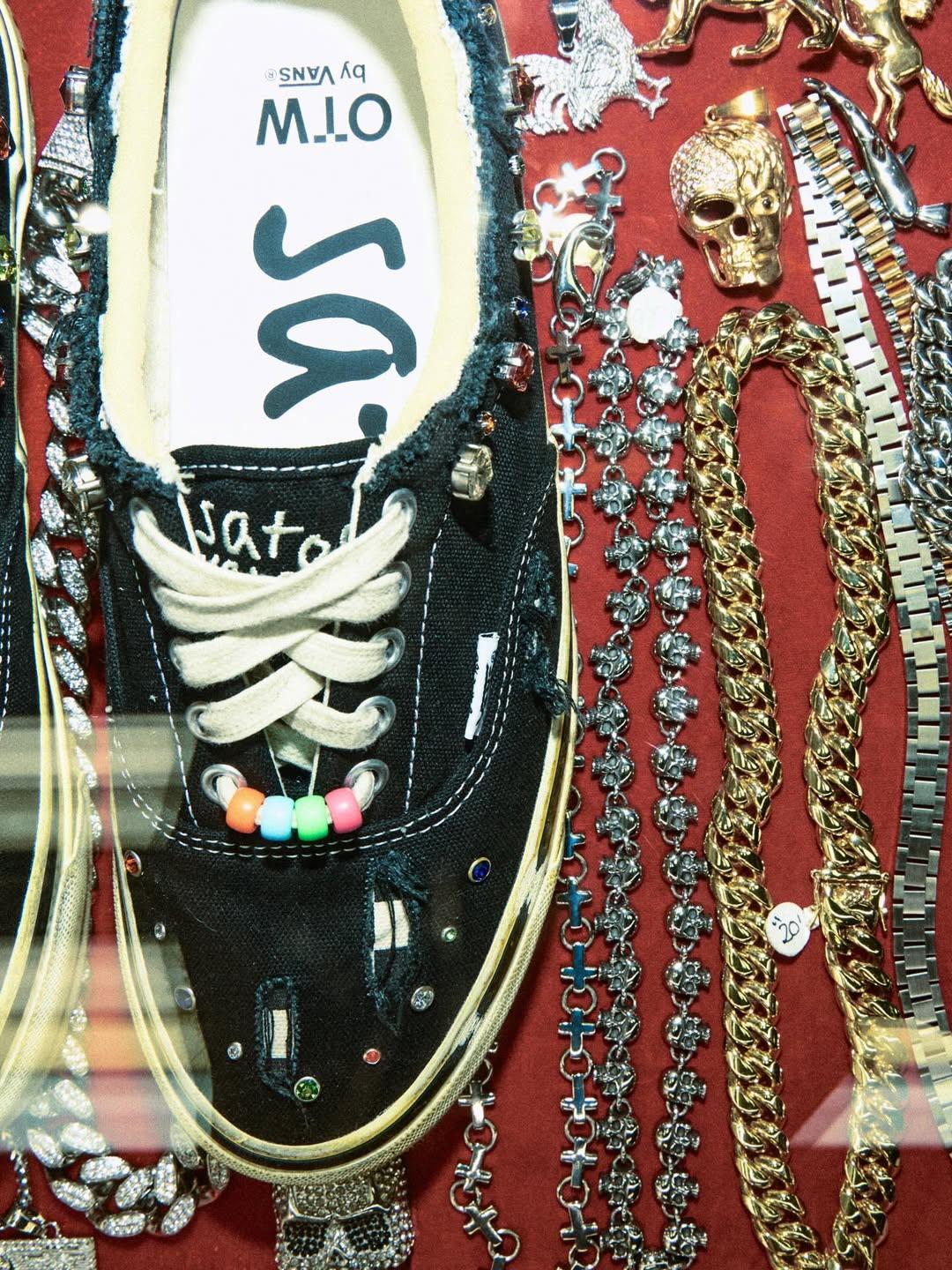 Satoshi Nakamoto x OTW by Vans Era 95 “Lucky Charm”