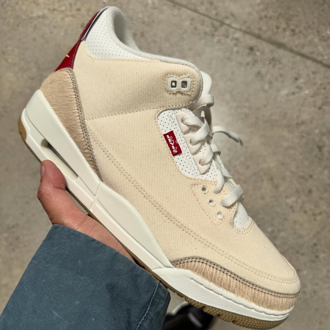 Levi's x Air Jordan 3