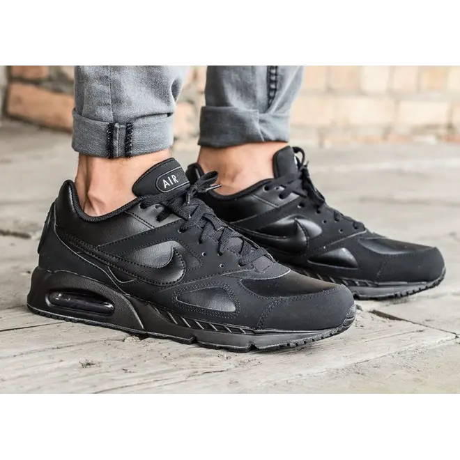 Nike Air Max Ivo Ltr