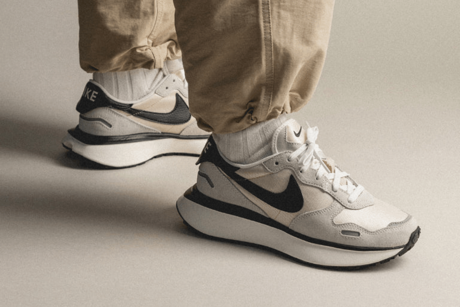 Nike introduceert het nieuwe Phoenix Waffle silhouet