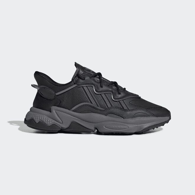 adidas OZWEEGO