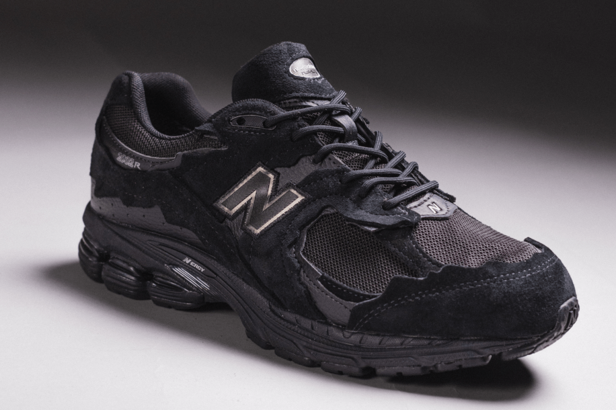 New Balance zet 2002R 'Protection Pack' releases voort met drie nieuwe colorways