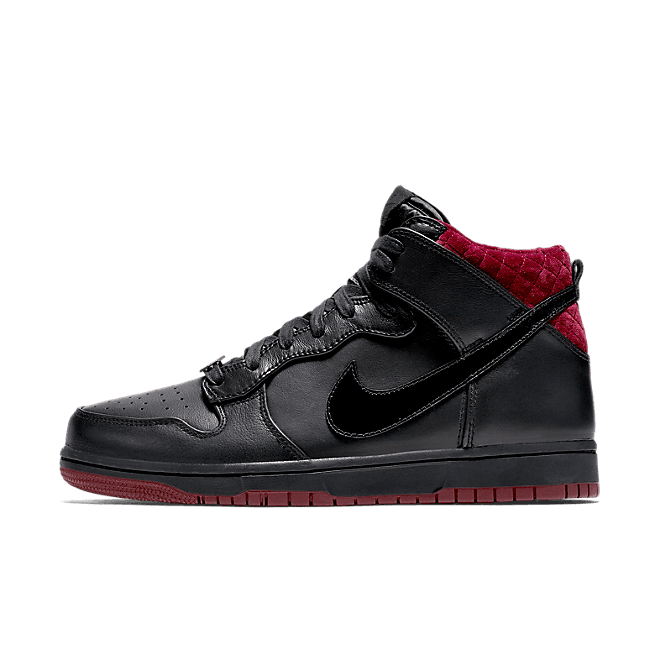 Nike Dunk CMFT Coffin