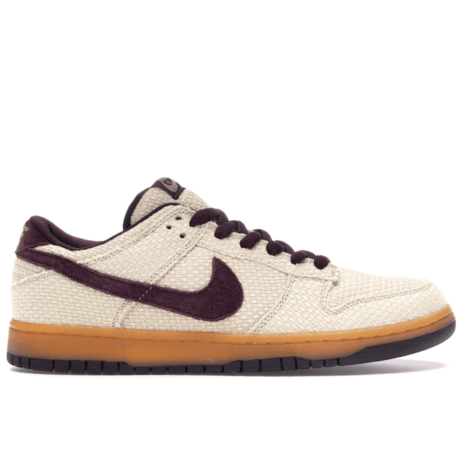 Nike Dunk SB Low Red Hemp