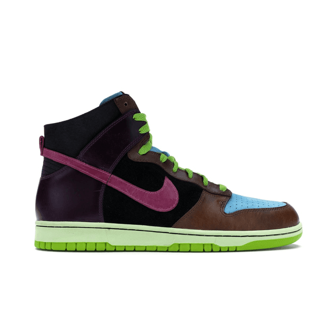 Nike Dunk High Undefeated