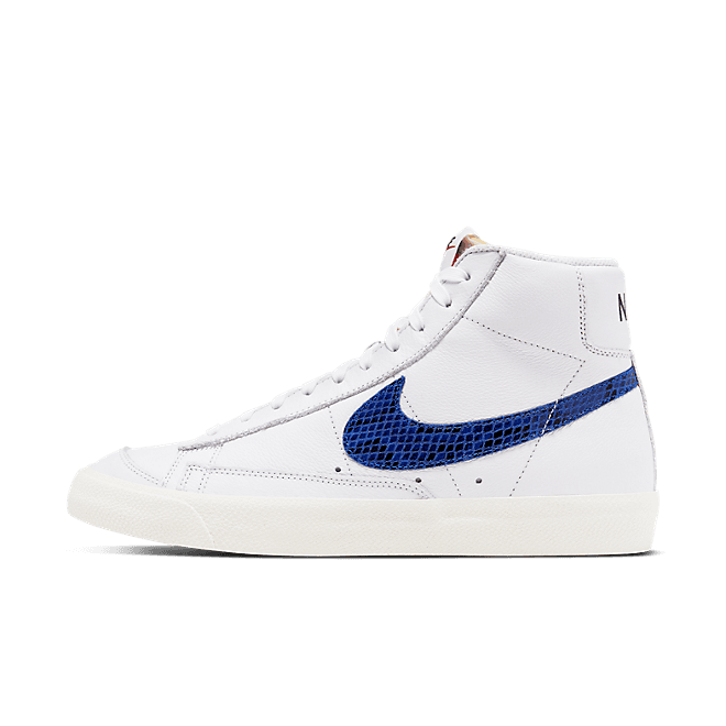Nike Blazer Mid 77 Red & Blue