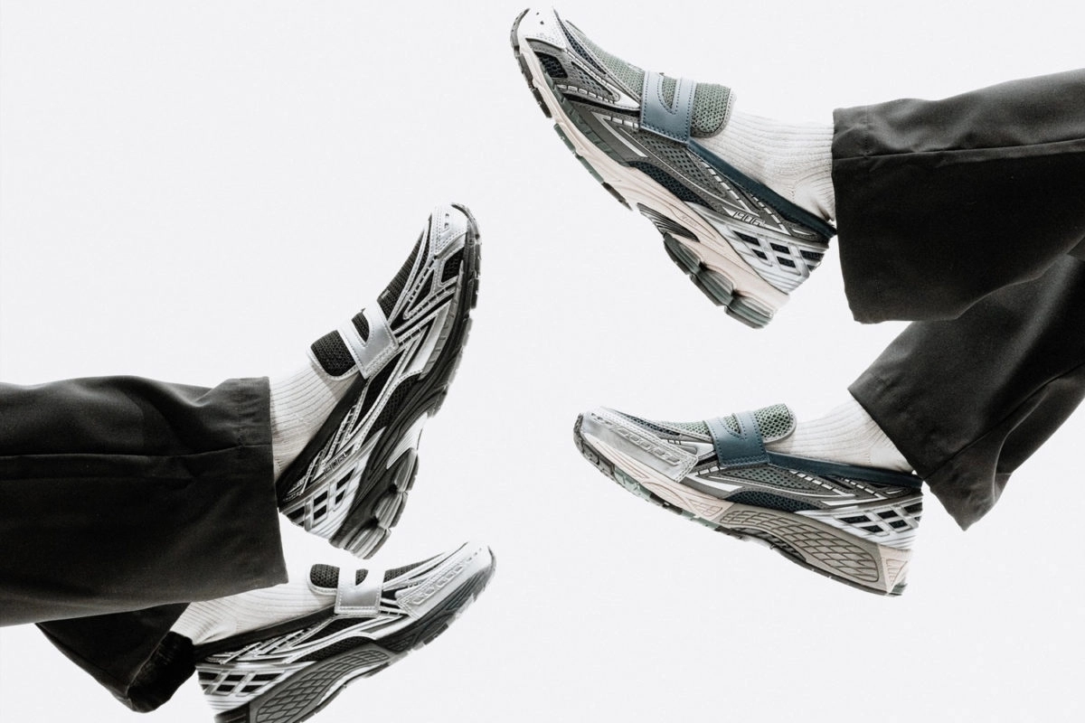 Out now: the New Balance 1906L 'Metallic & Black' and 'Dark Juniper'
