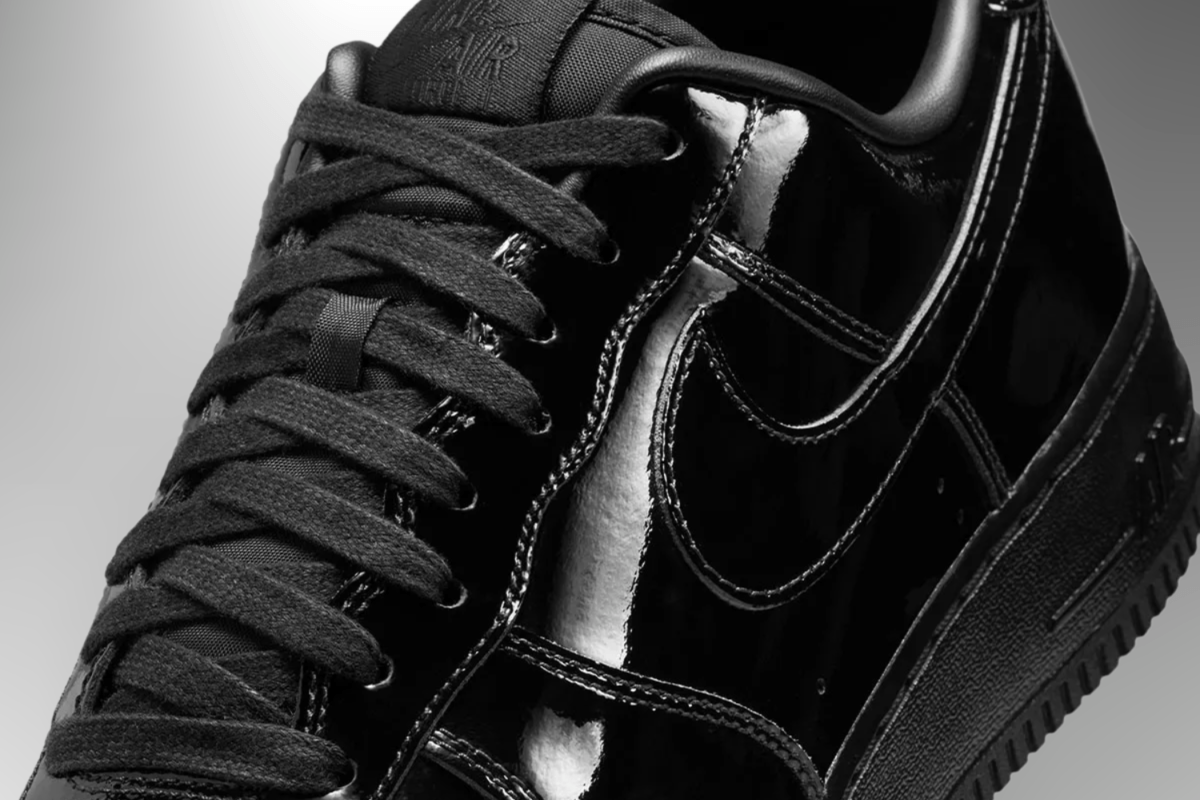 The Nike Air Force 1 Low 'Black Patent' features a glossy finish