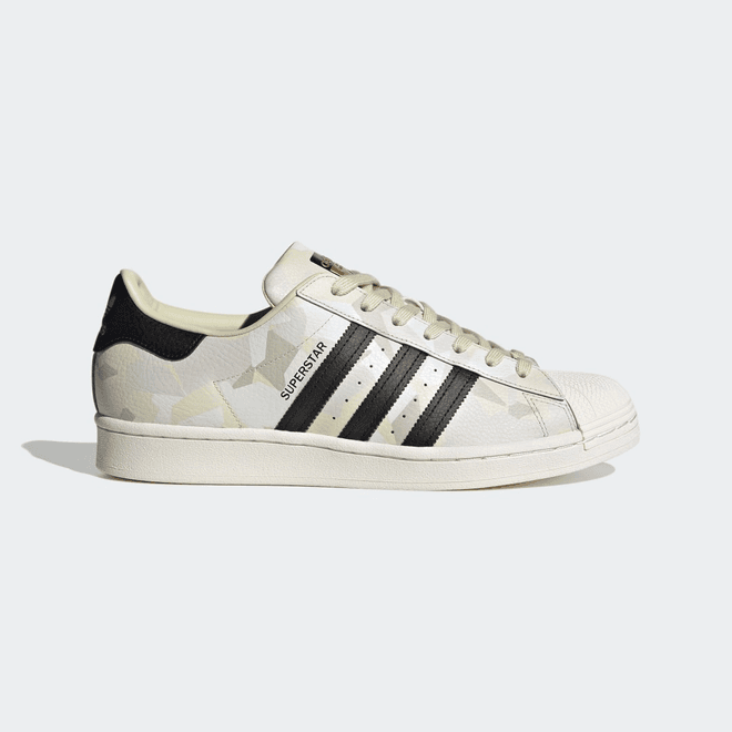 adidas Superstar