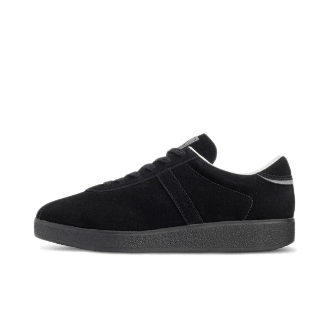 Karhu Trampas 'Triple Black'