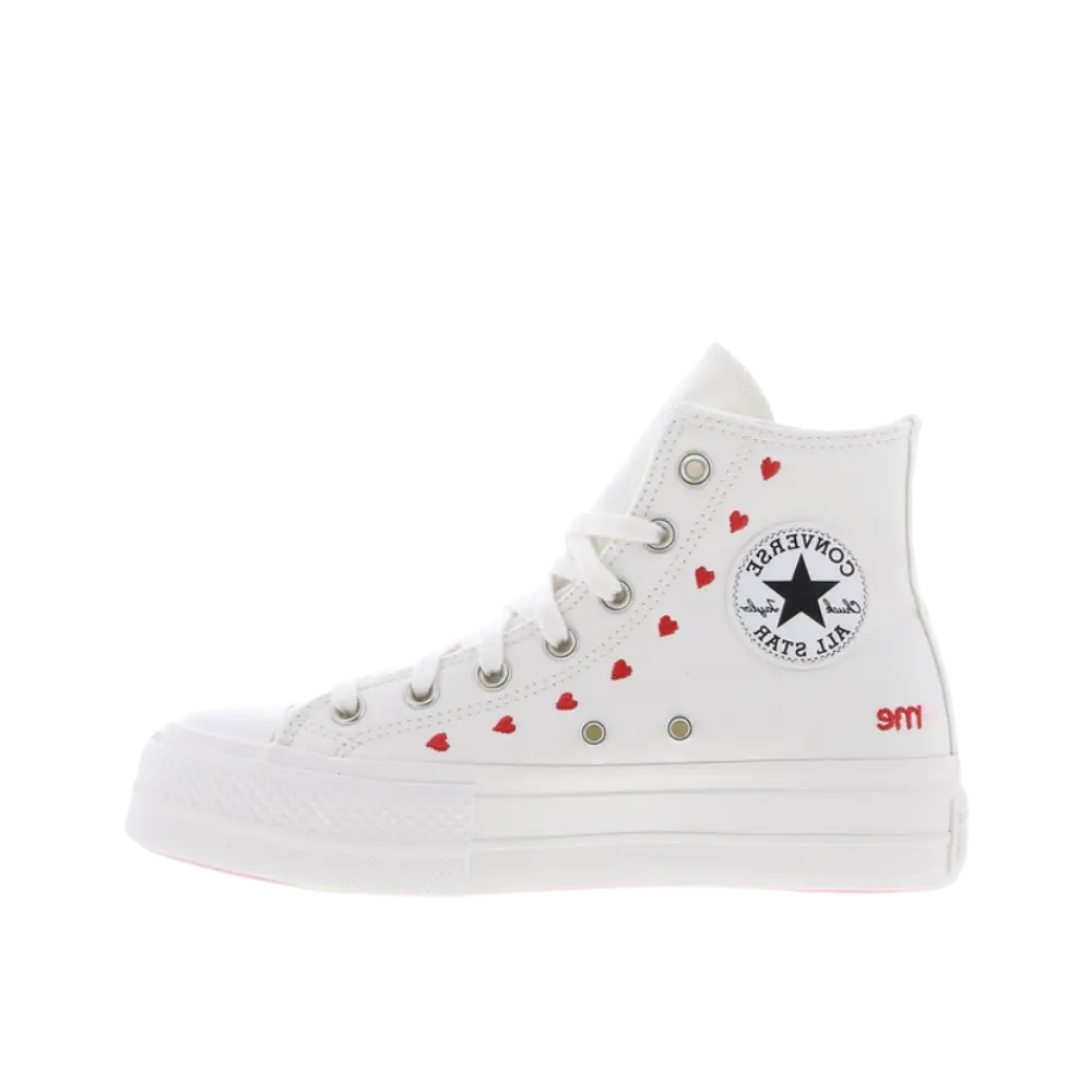 Chuck Taylor All Star Lift Platform Embroidered Hearts