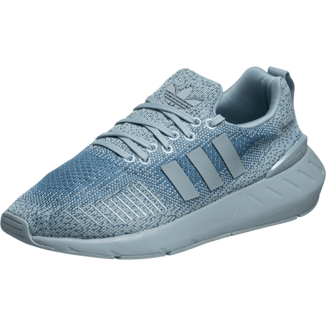 adidas Swift Run 22